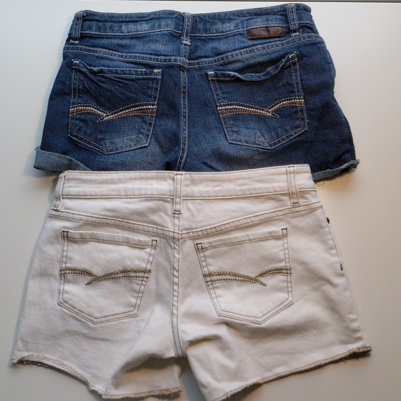2 pairs of "Brody Jeans" shorts - Picture 2 of 3